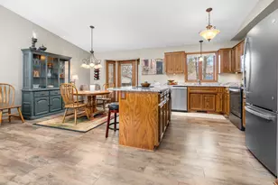 2043 W Highview Dr, Sauk Rapids, MN 56379 - Photo 4