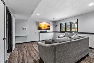 16408 Griffon Trail, Lakeville, MN 55044 - Photo 8