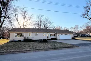 29245 Dickman Ave, Randolph, MN 55065 - Photo 2