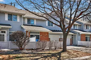 15610 Garnet Way, Apple Valley, MN 55124 - Photo 2