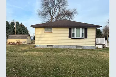 288 Locust Street, Dawson, MN 56232 - Photo 2