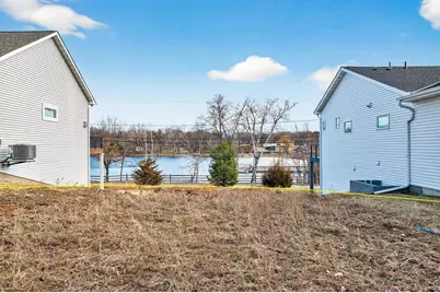 221 McCarrons Place W, Roseville, MN 55113 - Photo 6