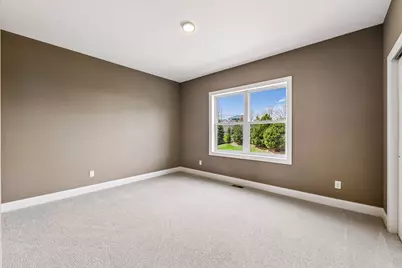 10000 Frederick Place, Eden Prairie, MN 55347 - Photo 28