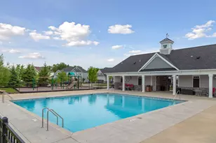 10000 Frederick Pl, Eden Prairie, MN 55347 - Photo 40