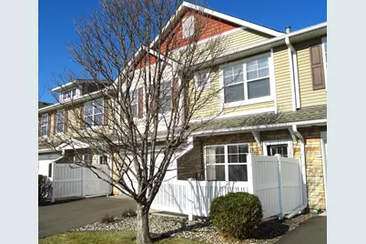 15207 60th Avenue N, Plymouth, MN 55446 - Photo 2