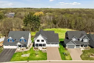 11724 Azure Ln, Inver Grove Heights, MN 55077 - Photo 58