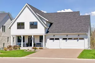11724 Azure Ln, Inver Grove Heights, MN 55077 - Photo 2