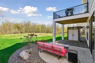 11724 Azure Ln, Inver Grove Heights, MN 55077 - Photo 46