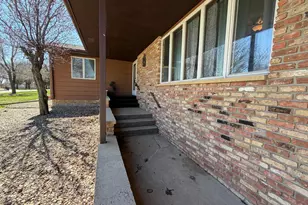 613 Pennsylvania Ave, Adrian, MN 56110 - Photo 4