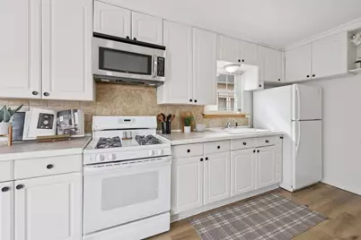 3918 Washburn Avenue N, Minneapolis, MN 55412 - Photo 12