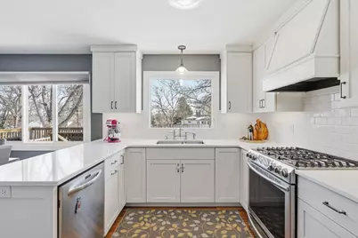 8671 Red Oak Drive, Eden Prairie, MN 55347 - Photo 2