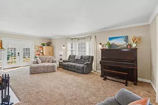 301 SE 3rd Ave SE, Pipestone, MN 56164 - Photo 4