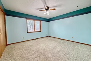 828 W Birch Ave, Fergus Falls, MN 56537 - Photo 20