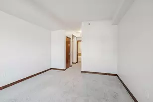 317 Groveland Ave, Minneapolis, MN 55403 - Photo 12