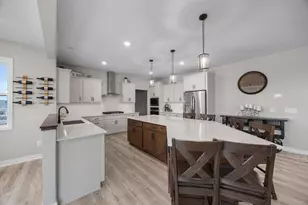 14341 Alder Wy, Rosemount, MN 55068 - Photo 2