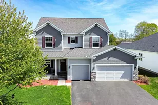 2046 Highland Cir, Hudson, WI 54016 - Photo 2