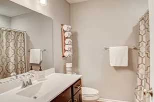 2046 Highland Cir, Hudson, WI 54016 - Photo 18