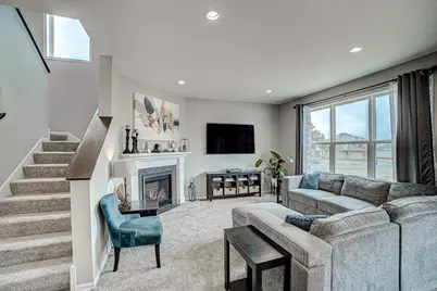 2046 Highland Circle, Hudson, WI 54016 - Photo 6