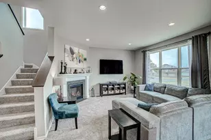 2046 Highland Cir, Hudson, WI 54016 - Photo 6