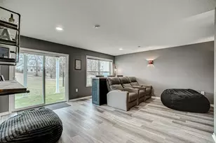 2046 Highland Cir, Hudson, WI 54016 - Photo 24