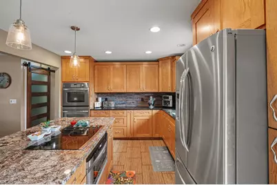 471 McCutcheon Road, Hudson, WI 54016 - Photo 8