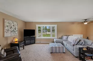 471 McCutcheon Rd, Hudson, WI 54016 - Photo 6