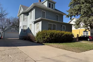 1307 8th Ave, Worthington, MN 56187 - Photo 1