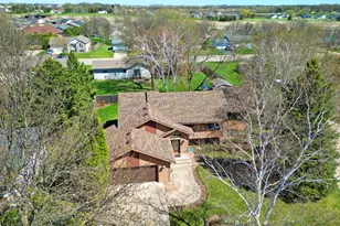 613 24th St SE, Willmar, MN 56201 - Photo 2