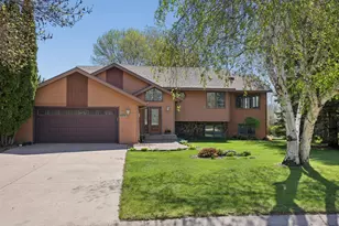 613 24th St SE, Willmar, MN 56201 - Photo 1