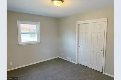 7113 Halifax Avenue N, Brooklyn Center, MN 55429 - Photo 8