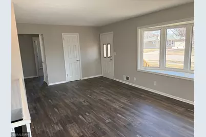 7113 Halifax Avenue N, Brooklyn Center, MN 55429 - Photo 2