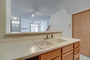 8372 Kimball Dr, Eden Prairie, MN 55347 - Photo 20