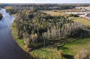 2700 Glenwood Dr, Grand Rapids, MN 55744 - Photo 10