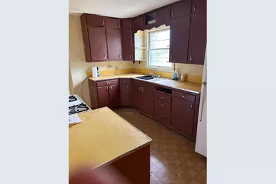 623 4th Avenue NE, Waseca, MN 56093 - Photo 2