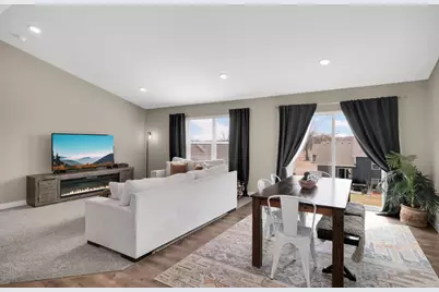 18184 Hartlin Avenue, Lakeville, MN 55044 - Photo 6