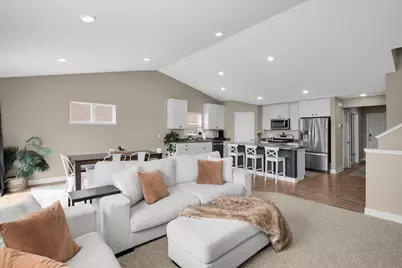 18184 Hartlin Avenue, Lakeville, MN 55044 - Photo 12