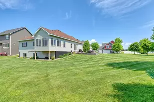 6024 158th St W, Apple Valley, MN 55124 - Photo 28
