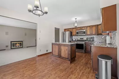 16988 Weaver Lake Drive, Maple Grove, MN 55311 - Photo 12