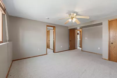 16988 Weaver Lake Drive, Maple Grove, MN 55311 - Photo 32