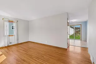 143 Horizon Cir NE, Fridley, MN 55421 - Photo 6