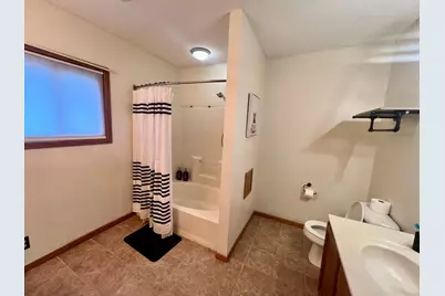 504 Phipps Avenue, Rice Lake, WI 54868 - Photo 18