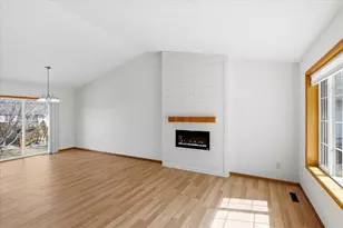 153 Pheasant Ridge Dr, Montrose, MN 55363 - Photo 6