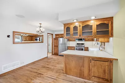 6728 44th Avenue N, Crystal, MN 55428 - Photo 6