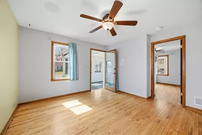 6728 44th Avenue N, Crystal, MN 55428 - Photo 8