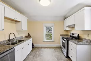 389 Fairview Ave N, Saint Paul, MN 55104 - Photo 28
