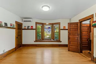 389 Fairview Ave N, Saint Paul, MN 55104 - Photo 10