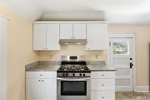 389 Fairview Ave N, Saint Paul, MN 55104 - Photo 32