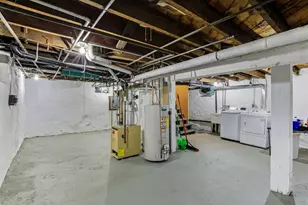 389 Fairview Ave N, Saint Paul, MN 55104 - Photo 36