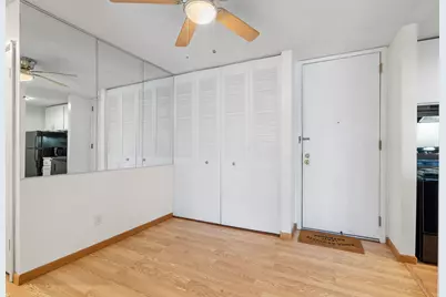 2800 Hamline Avenue N #329, Roseville, MN 55113 - Photo 22