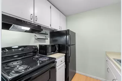 2800 Hamline Avenue N #329, Roseville, MN 55113 - Photo 24